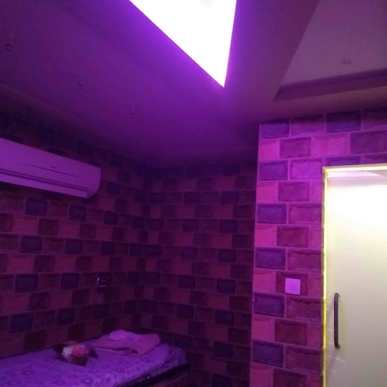 purple hammam