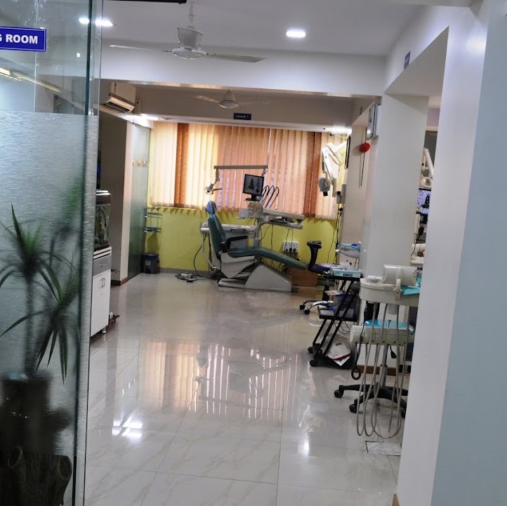 Agarwal's Multispeciality Dental Clinic, Implant Laser & Centre