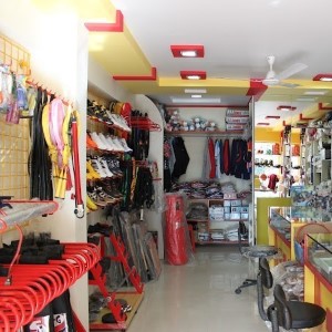 The Raymond Shop